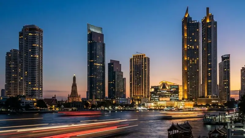 Bangkok by the river at dusk